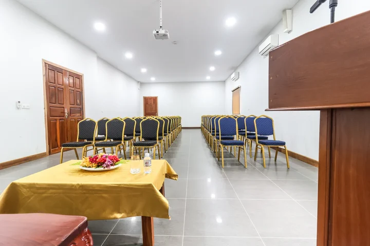 Large conference room 6